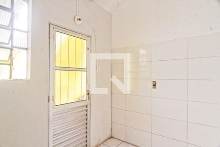 Quarto 2 de casa para alugar com 1 quarto, 50m² em Vila Picinin , São Paulo