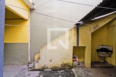 Quarto 1 de casa para alugar com 1 quarto, 50m² em Vila Picinin , São Paulo