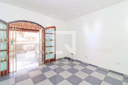 Sala de casa para alugar com 2 quartos, 130m² em Jardim Sapopemba, São Paulo