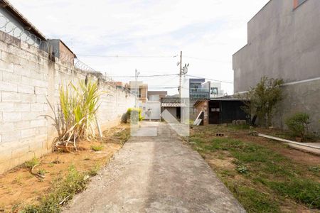 Quintal de casa para alugar com 1 quarto, 50m² em Jardim Adriana, Guarulhos