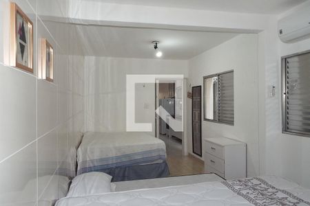 Quarto de casa para alugar com 1 quarto, 52m² em Vila Isolina Mazzei, São Paulo