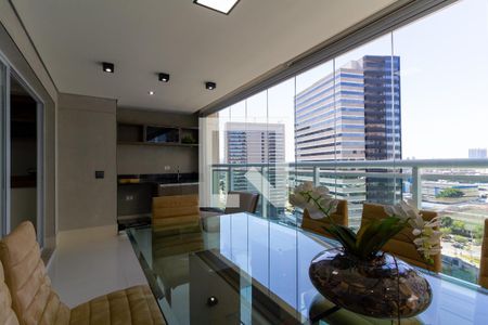 Sacada de apartamento à venda com 4 quartos, 157m² em Água Branca, São Paulo