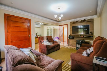 Sala de casa para alugar com 5 quartos, 360m² em Guarujá, Porto Alegre