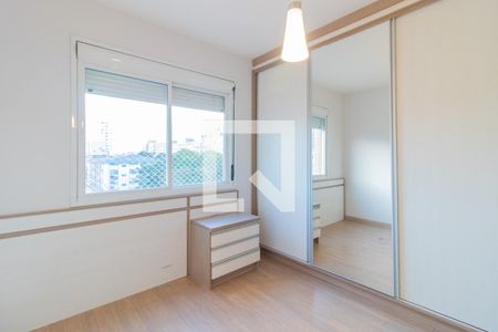 Quarto Suíte de apartamento para alugar com 2 quartos, 65m² em Santana, Porto Alegre