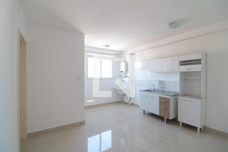 Sala, Cozinha e Área de Serviço de kitnet/studio para alugar com 1 quarto, 33m² em Brás, São Paulo