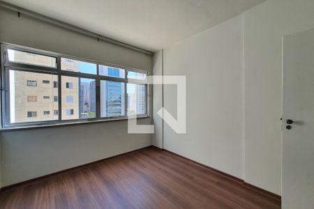 Quarto 1 de apartamento à venda com 2 quartos, 69m² em Aclimação, São Paulo