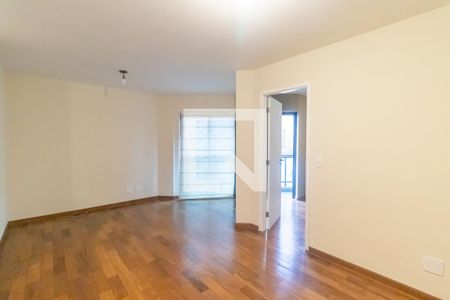 Apartamento para alugar com 56m², 1 quarto e 2 vagasSala