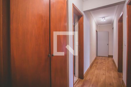 Corredor - Quartos de apartamento à venda com 4 quartos, 168m² em Vila Clementino, São Paulo