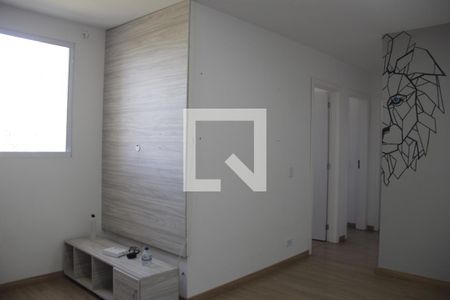 Sala de apartamento para alugar com 2 quartos, 48m² em Jardim Casa Branca, Suzano