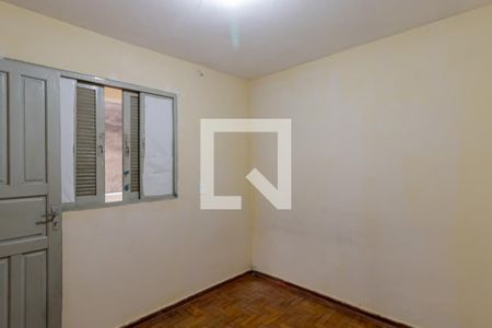 Quarto de casa para alugar com 1 quarto, 70m² em Jardim Botucatu, São Paulo