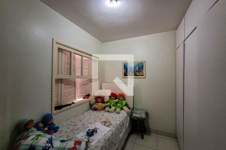 Quarto 2 de casa para alugar com 3 quartos, 320m² em Vila Natália, São Paulo