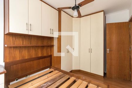 Quarto 1 de apartamento para alugar com 2 quartos, 52m² em Sarandi, Porto Alegre