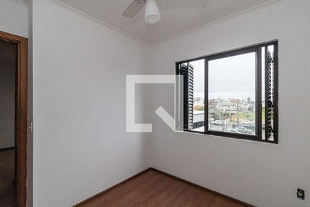 Quarto 2 de apartamento para alugar com 2 quartos, 52m² em Sarandi, Porto Alegre