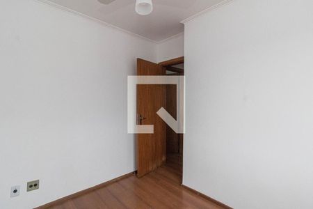 Quarto 2 de apartamento para alugar com 2 quartos, 52m² em Sarandi, Porto Alegre