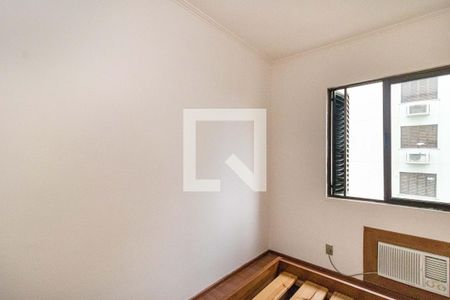 Quarto 1 de apartamento para alugar com 2 quartos, 52m² em Sarandi, Porto Alegre