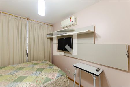 Suite de apartamento à venda com 2 quartos, 98m² em Icaraí, Niterói