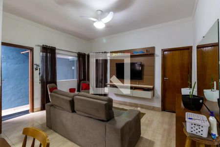 Sala de casa para alugar com 3 quartos, 150m² em Tupi, Praia Grande