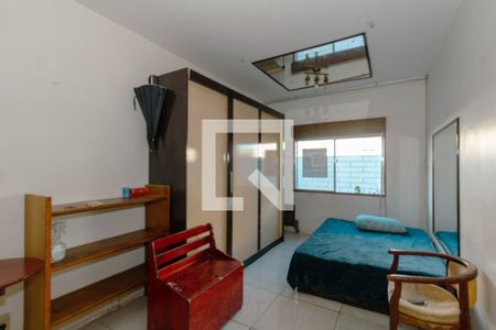 Sala/Quarto de apartamento à venda com 1 quarto, 30m² em Cristal, Porto Alegre