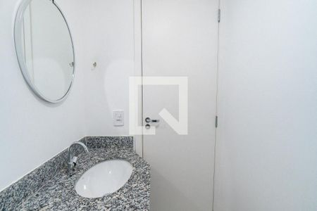 Banheiro de kitnet/studio para alugar com 1 quarto, 24m² em Saúde, São Paulo