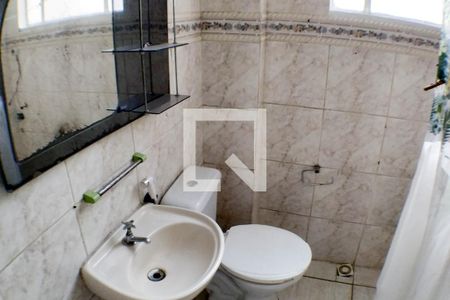 Banheiro de apartamento para alugar com 1 quarto, 50m² em Centro, Niterói