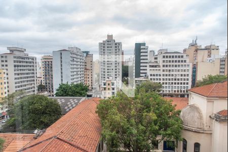 Vista da varanda de kitnet/studio para alugar com 1 quarto, 28m² em Liberdade, São Paulo