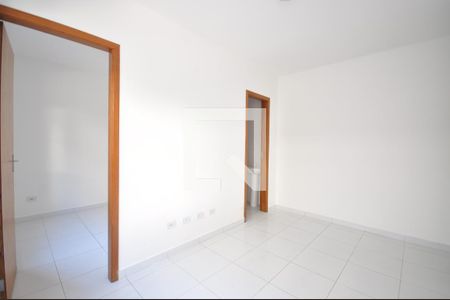 Sala de casa de condomínio para alugar com 1 quarto, 30m² em Chácara São João, São Paulo