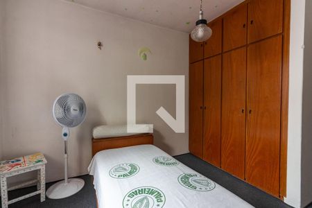 Casa à venda com 345m², 4 quartos e 4 vagas Casa à venda com 345m², 4 quartos e 4 vagasQuarto 2