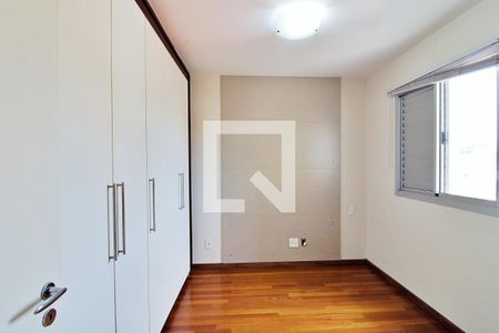 Quarto 1 de apartamento para alugar com 2 quartos, 50m² em Super Quadra Morumbi, São Paulo