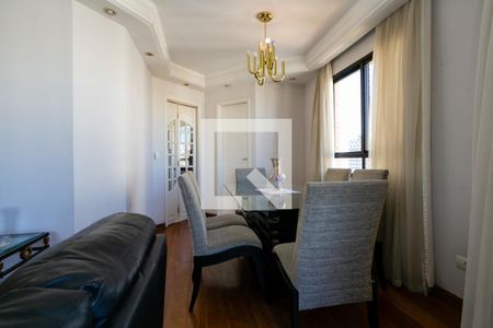 Apartamento à venda com 105m², 3 quartos e 2 vagasSala