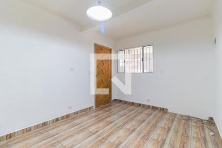 Sala de casa para alugar com 2 quartos, 60m² em Jardim Regis, São Paulo