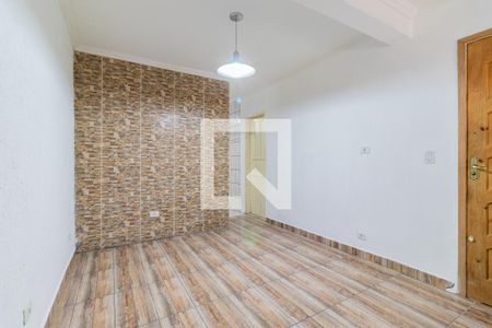 Sala de casa para alugar com 2 quartos, 60m² em Jardim Regis, São Paulo