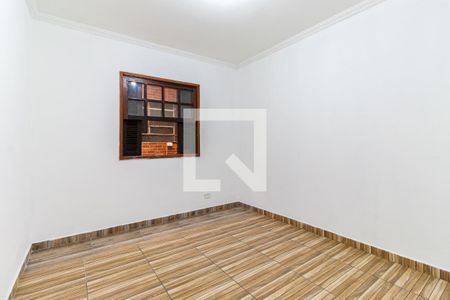 Quarto 2 de casa para alugar com 2 quartos, 60m² em Jardim Regis, São Paulo