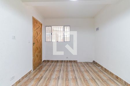 Sala de casa para alugar com 2 quartos, 60m² em Jardim Regis, São Paulo