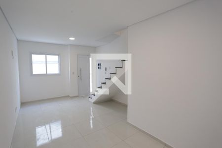Casa de condomínio para alugar com 80m², 2 quartos e 1 vagaSala