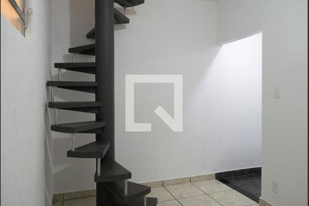 Sala de casa para alugar com 2 quartos, 130m² em Casa Verde Alta, São Paulo