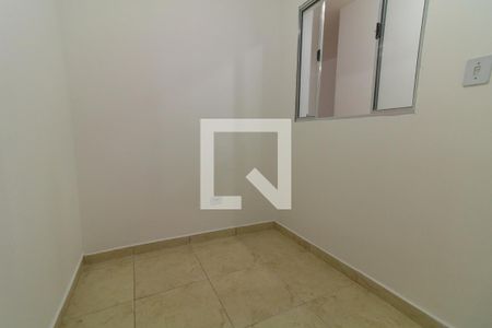 quarto 1 de apartamento para alugar com 2 quartos, 40m² em Vila Uniao (zona Leste), São Paulo