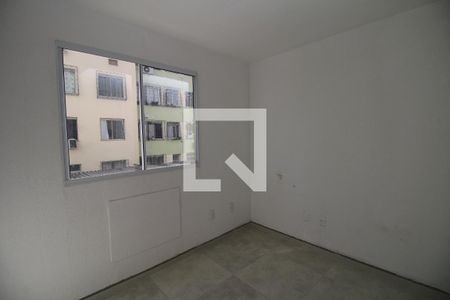 Quarto 2 de apartamento para alugar com 2 quartos, 40m² em Braz de Pina, Rio de Janeiro