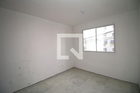 Sala de apartamento para alugar com 2 quartos, 40m² em Braz de Pina, Rio de Janeiro