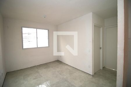 Sala de apartamento para alugar com 2 quartos, 40m² em Braz de Pina, Rio de Janeiro