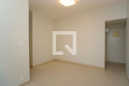 Sala de apartamento para alugar com 2 quartos, 84m² em Barra da Tijuca, Rio de Janeiro