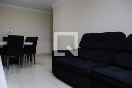 Sala de TV de apartamento à venda com 2 quartos, 69m² em Vila Fachini, São Paulo