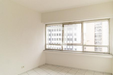 Studio - Janela de kitnet/studio para alugar com 1 quarto, 35m² em República, São Paulo