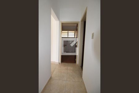 Corredor de apartamento à venda com 1 quarto, 53m² em Centro, Campinas