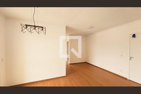 Sala de apartamento para alugar com 2 quartos, 68m² em Jardim Tereza Cristina, Jundiaí