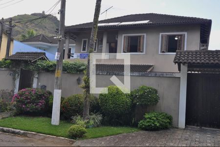 Fachada da Frente de casa de condomínio à venda com 4 quartos, 450m² em Jacarepaguá, Rio de Janeiro