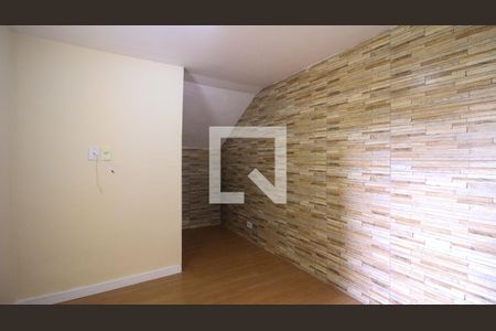 Quarto 1 de casa para alugar com 1 quarto, 65m² em Vila Ivone, São Paulo