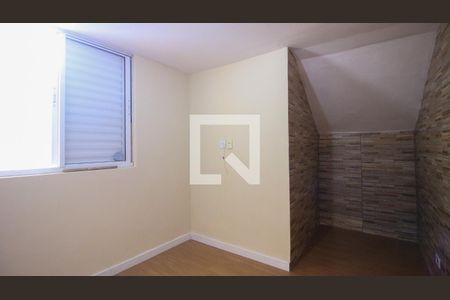 Quarto 1 de casa para alugar com 1 quarto, 65m² em Vila Ivone, São Paulo