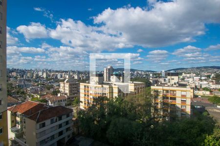 Vista do Quarto 1 de apartamento à venda com 3 quartos, 67m² em Santo Antônio, Porto Alegre