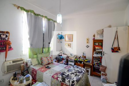 Quarto de apartamento à venda com 1 quarto, 53m² em Grajaú, Rio de Janeiro