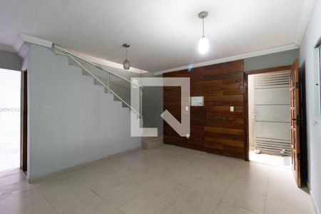 Sala de casa para alugar com 3 quartos, 140m² em Parque Edu Chaves, São Paulo
